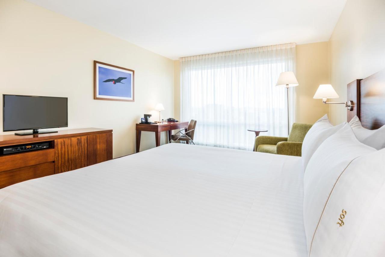 Holiday Inn Express Quito By Ihg Esterno foto