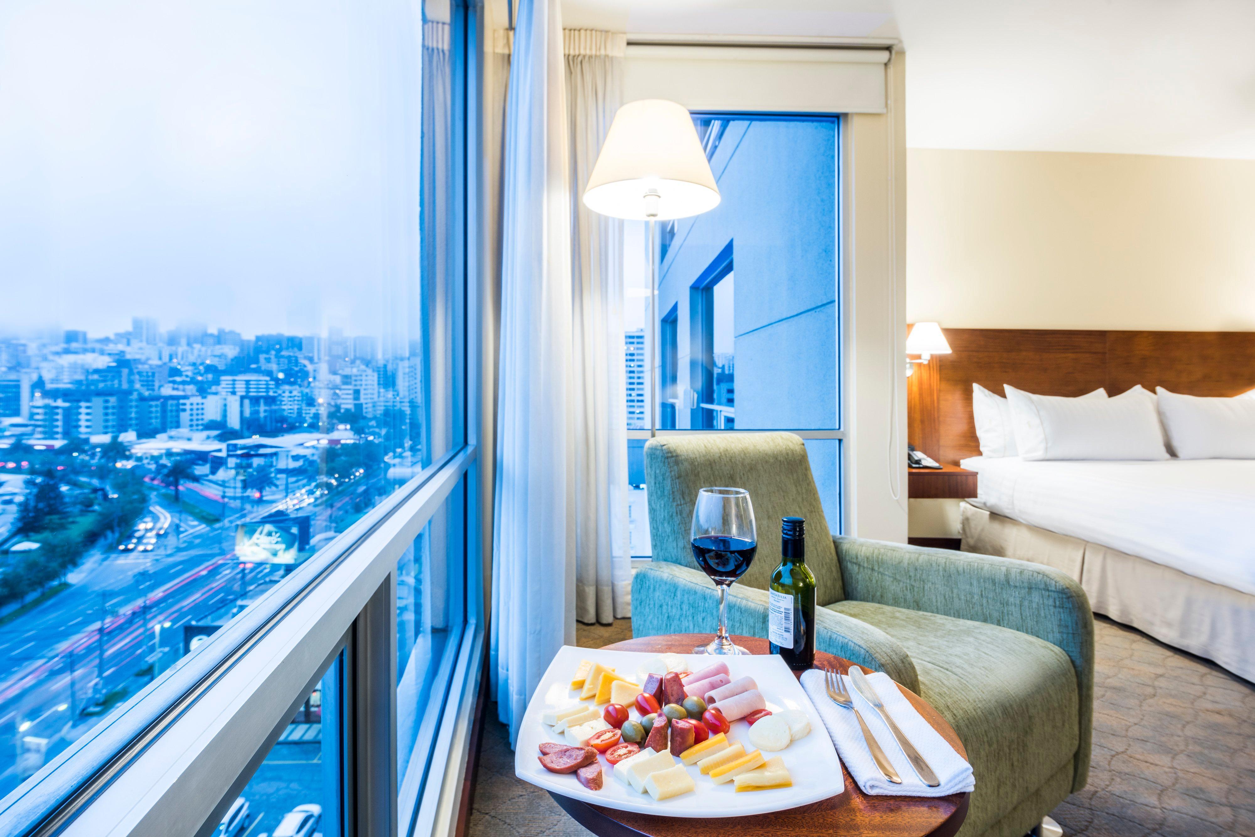 Holiday Inn Express Quito By Ihg Esterno foto