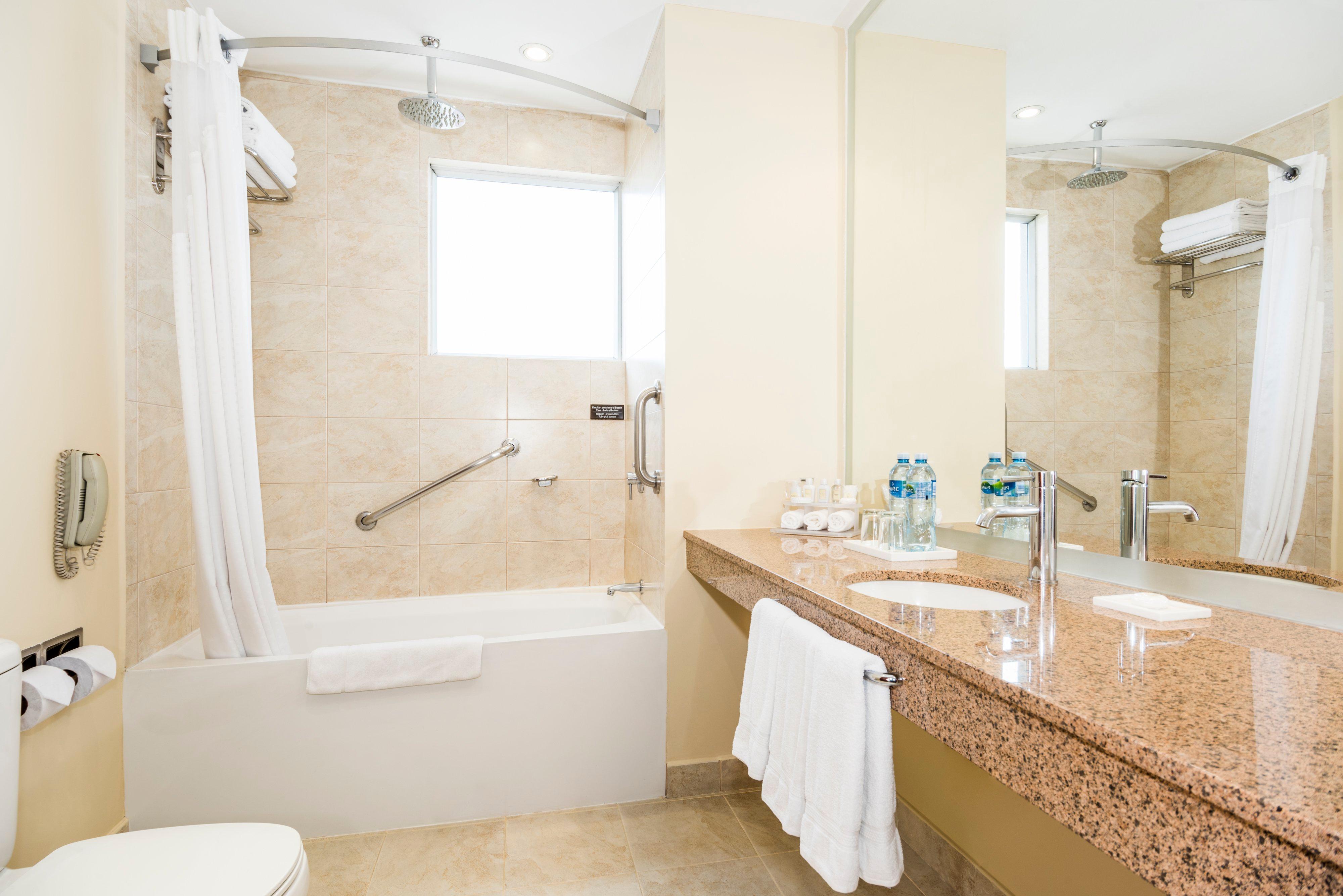 Holiday Inn Express Quito By Ihg Esterno foto