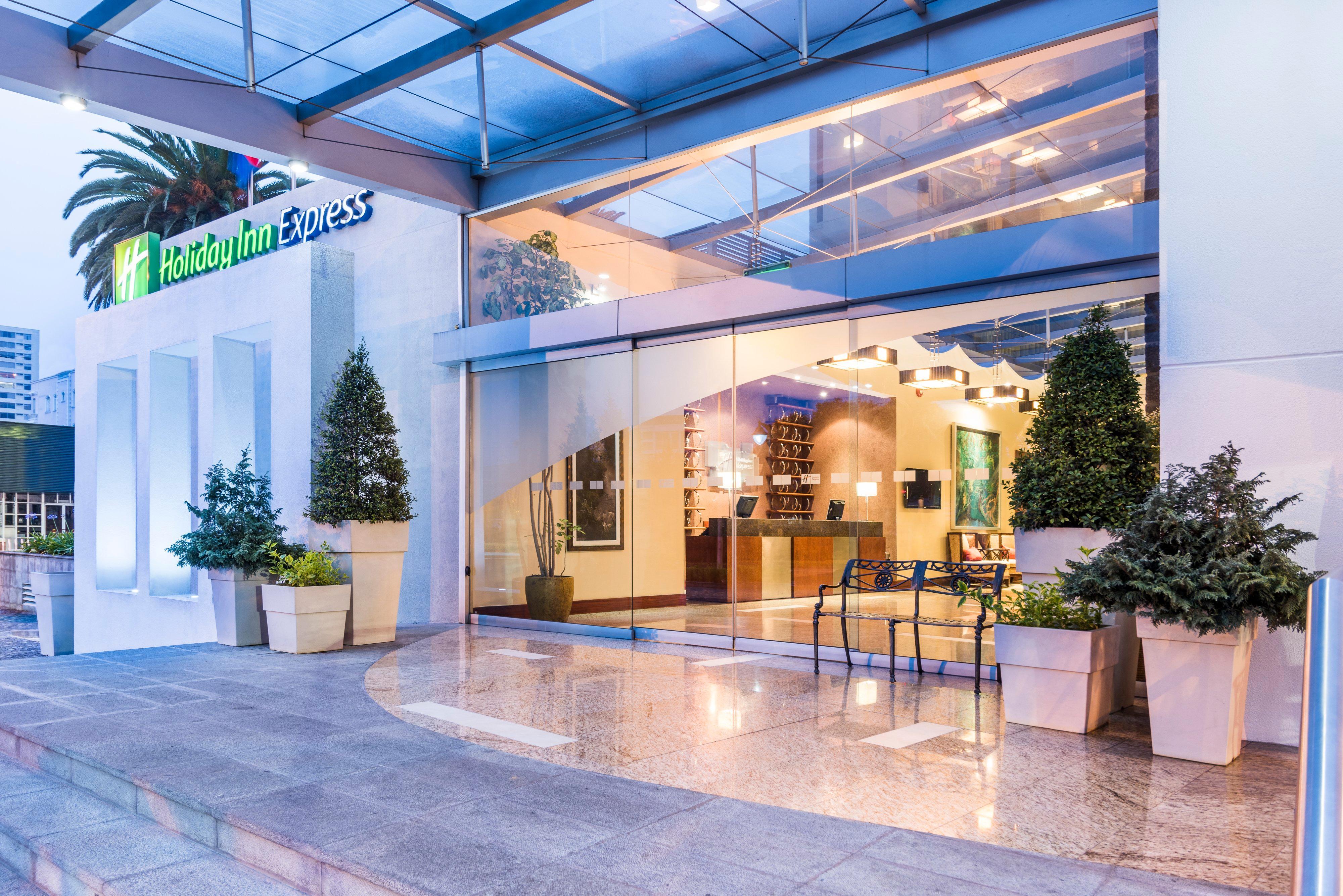 Holiday Inn Express Quito By Ihg Esterno foto